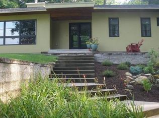 50 Porter St, Granby, MA 01033