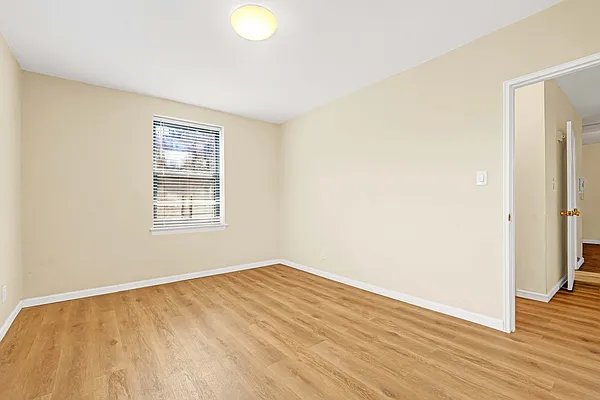 Sold by Chous Realty Group Inc | media 5