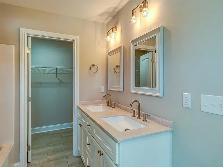 144 Garden Gate Dr — Photo 18