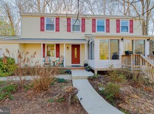 11316 Loch Ness Dr, Fredericksburg, VA 22407