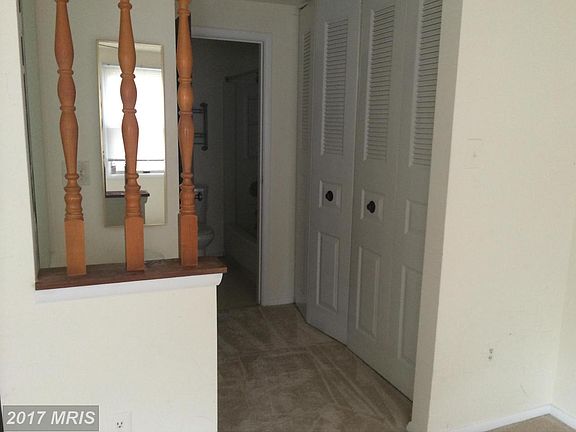 4th image of 5375 Harbor Court Dr