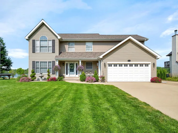 366 S Division St, Braidwood, IL 60408