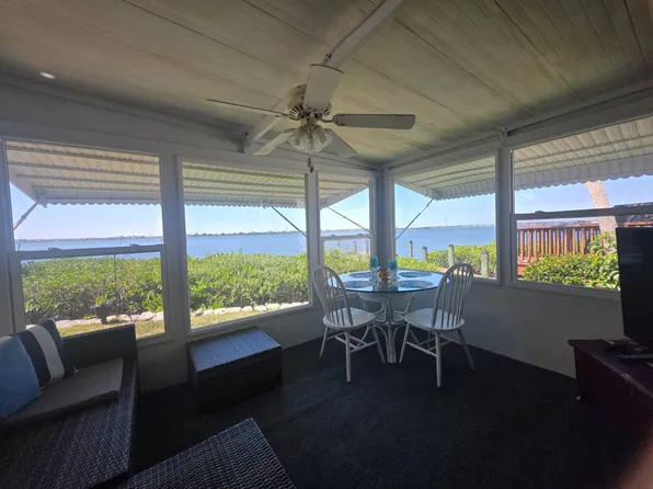 185 Denmark Dr, Ellenton, FL 34222