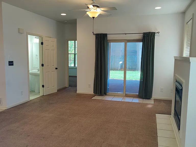 204 White River Dr #204 — Photo 9
