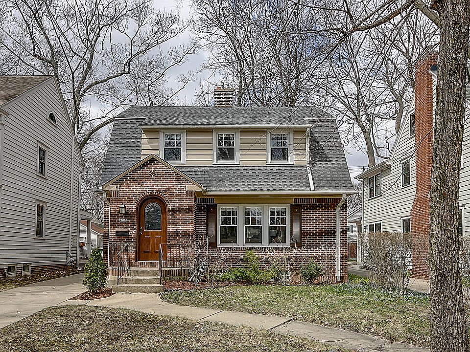 1st image of 4233 N Woodburn St