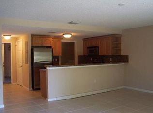 2691 Albatross Rd N APT 201, Delray Beach, FL 33444