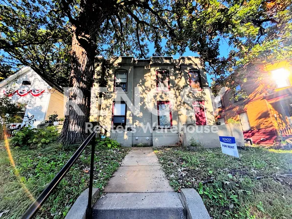 840 16th St #1, Des Moines, IA 50314