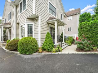 8B Rippowam Rd #B, Cos Cob, CT 06807