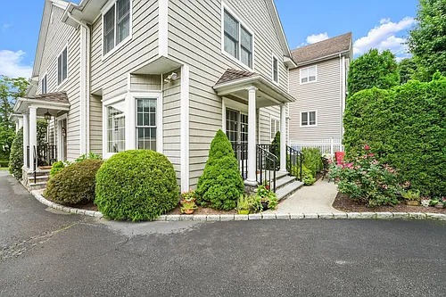 8B Rippowam Rd #B Photo 1
