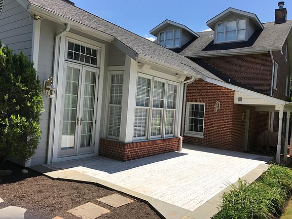 Deck off family room