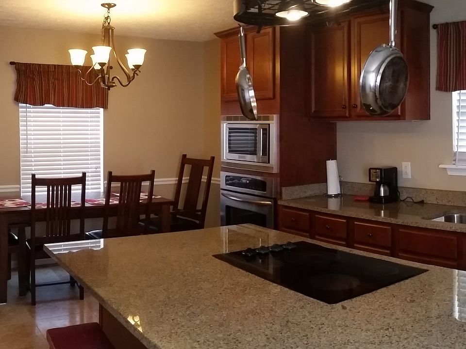 1st image of 4983 Camborne Cir