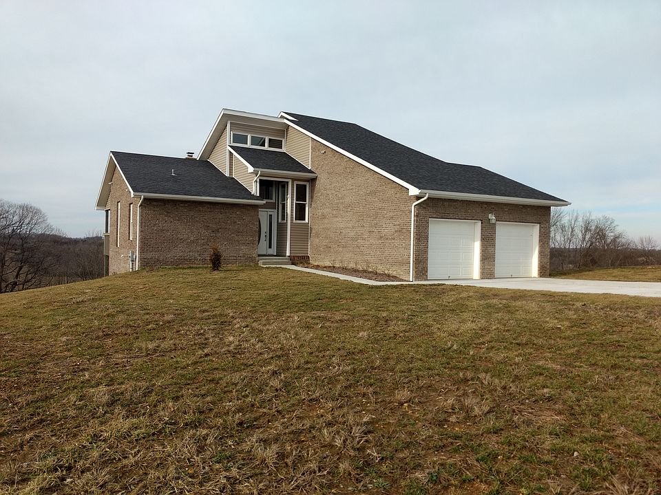 1st image of 52 White Maple Ln
