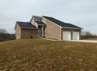 52 White Maple Ln, Owingsville, KY 40360