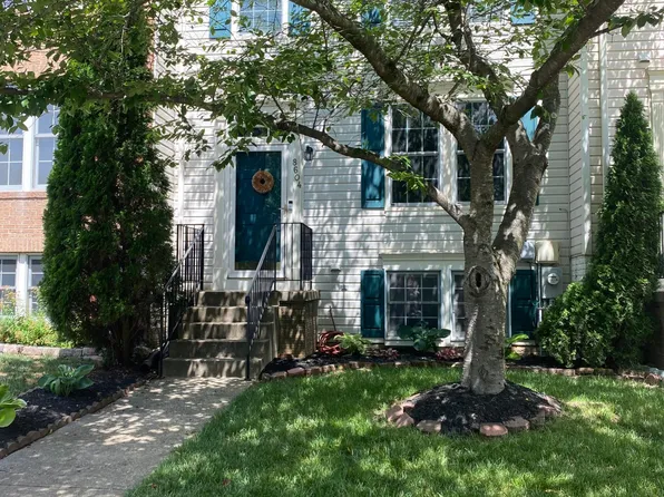 8604 Pine Meadows Dr, Odenton, MD 21113