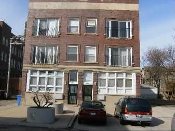 964 E 62nd St APT 2B, Chicago, IL 60637