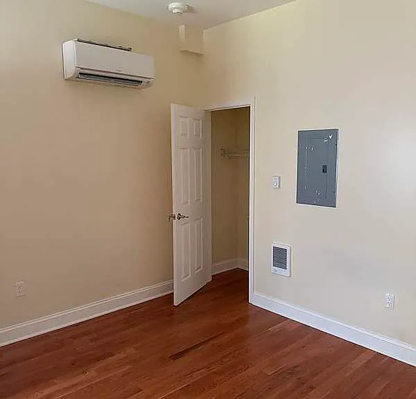 1304 N Rodney St #2B — Photo 8