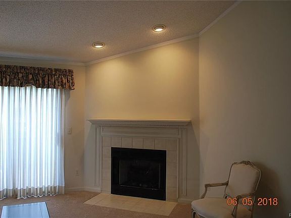 3rd image of 35046 Red Pine Dr #1
