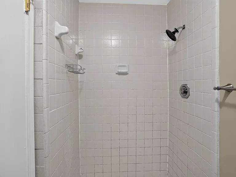 6701 Dickens Ferry Rd #68 — Photo 27