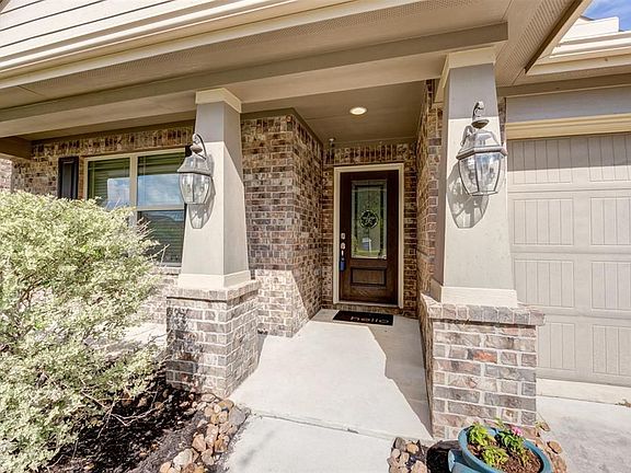 5th image of 23415 Banksia Dr