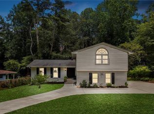 2775 Indian Trail Dr, Tucker, GA 30084