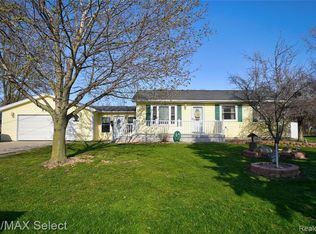 5105 Duffield Rd, Swartz Creek, MI 48473
