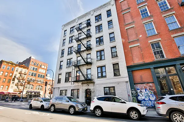 Rented by Platinum Properties | media 17