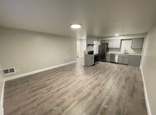 515 S Milwaukee Ave #519-11, Wheeling, IL 60090