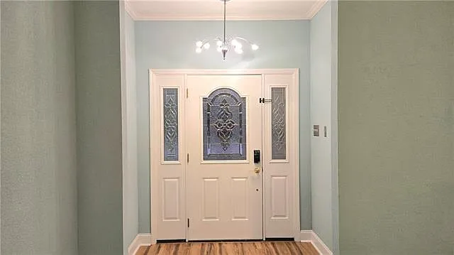 3 bed, 2.0 bath, 1623 sqft, $2,100 — Photo 4