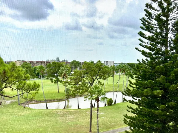 3810 E Via Poinciana #605, Lake Worth, FL 33467