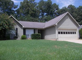 150 Paris Dr, Lawrenceville, GA 30043