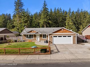 1615 Pacific Ridge Rd, Hammond, OR 97121