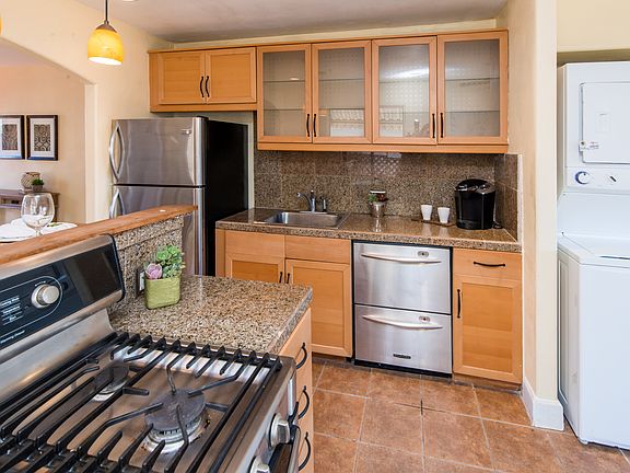 4th image of 8079 El Capitan Dr