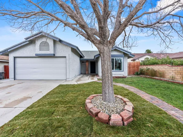 36864 Apache Plume Dr, Palmdale, CA 93550
