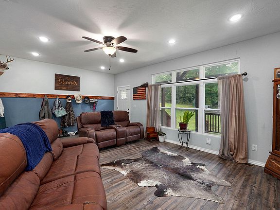 4th image of 4487 Farm Road 1150