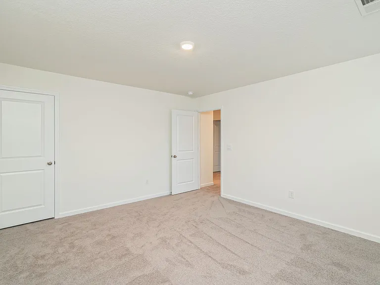 944 Utopia Ln — Photo 22