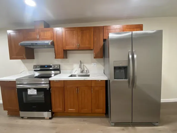 13908 SE Newport Way, Bellevue, WA 98006