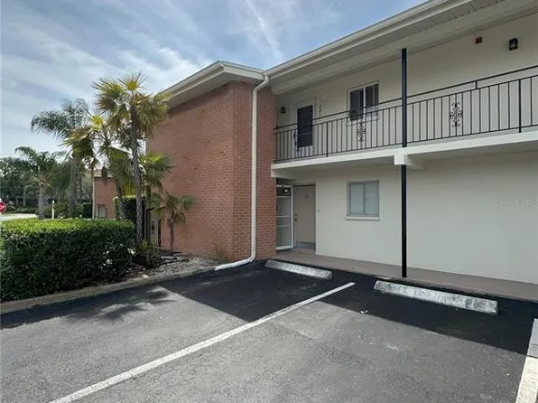 4510 Overlook Dr NE APT 115, Saint Petersburg, FL 33703