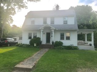 21 Selden St, Willimantic, CT 06226