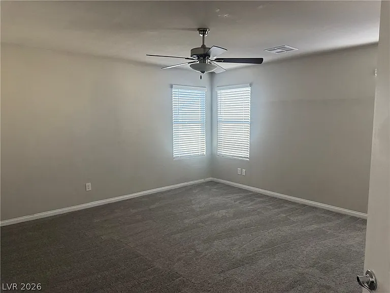 8928 Seal Cove St — Photo 32