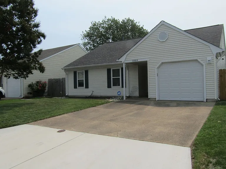 1884 Eunice Ct — Photo 2