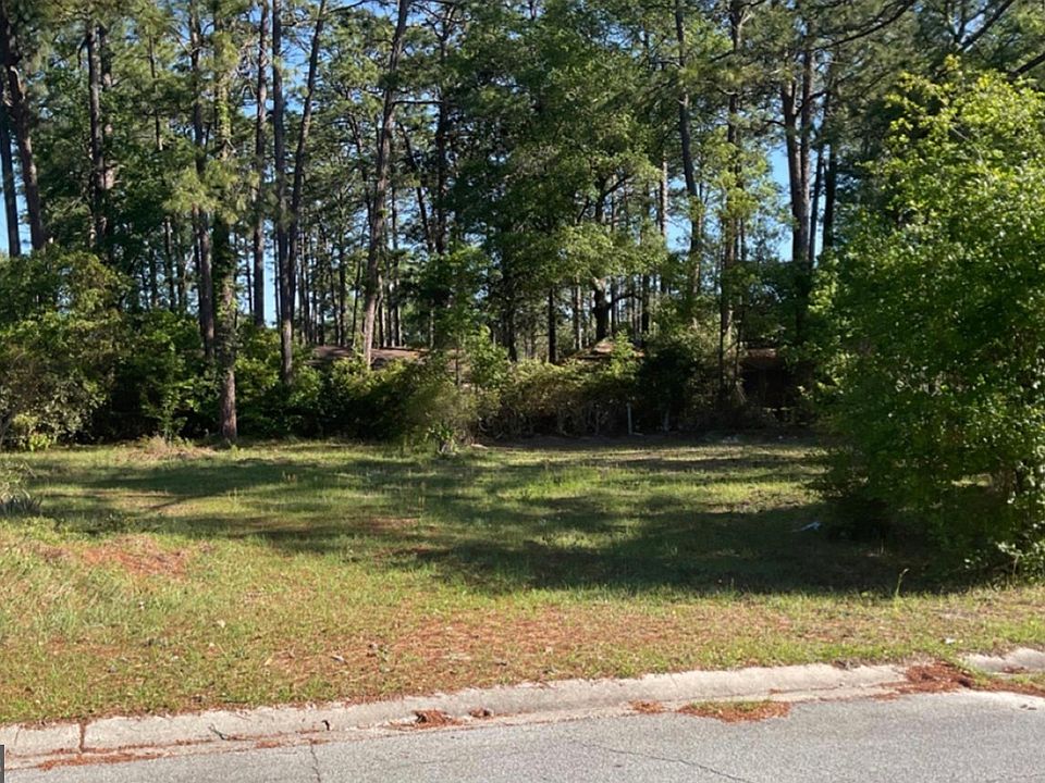 1st image of 1302 Riverside Ave