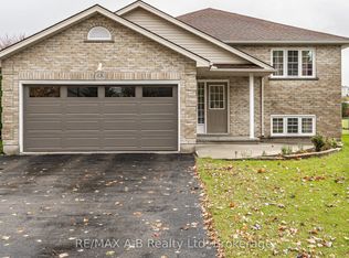 65 Parkhaven Cres, Saint Marys, ON N4X1E7