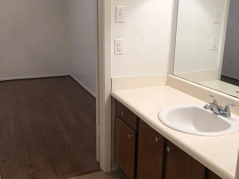 2603PR — Photo 8
