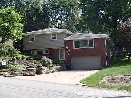 Exterior Front
						:
						Quiet dead end street with great neighbors!