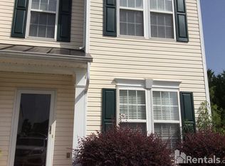 210 Spring Crossing Cir, Greer, SC 29650