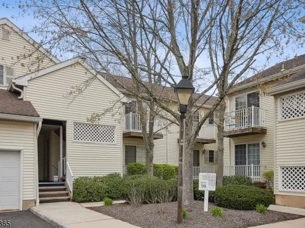 388 Potomac Dr, Bernards Twp., NJ 07920