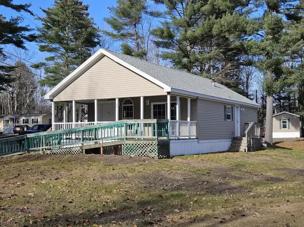 128 Pine Tree Lane, Farmington, ME 04938