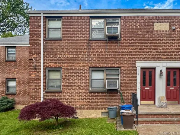 17-76 166 Street Fl-2, Whitestone, NY 11357