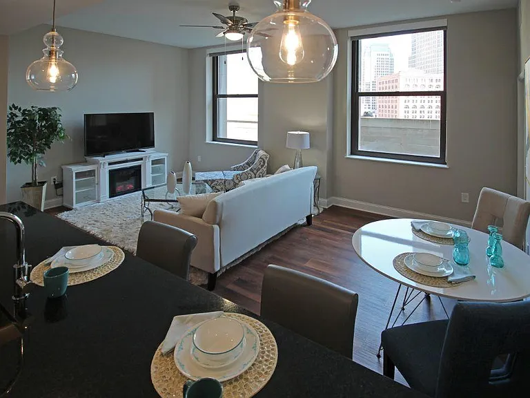 The Terminal Tower Residences — Photo 10