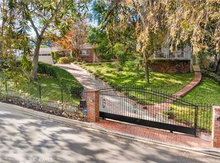 3977 Archdale Rd, Encino, CA 91436